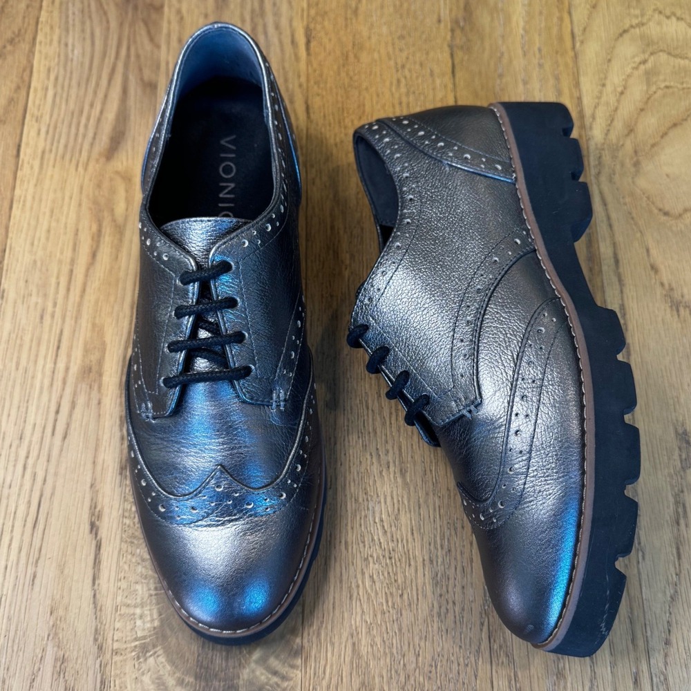 Vionic Women fit 7.5 Metallic Pewter Leather Wingtip Brogue Oxford Lug Sole Shoe